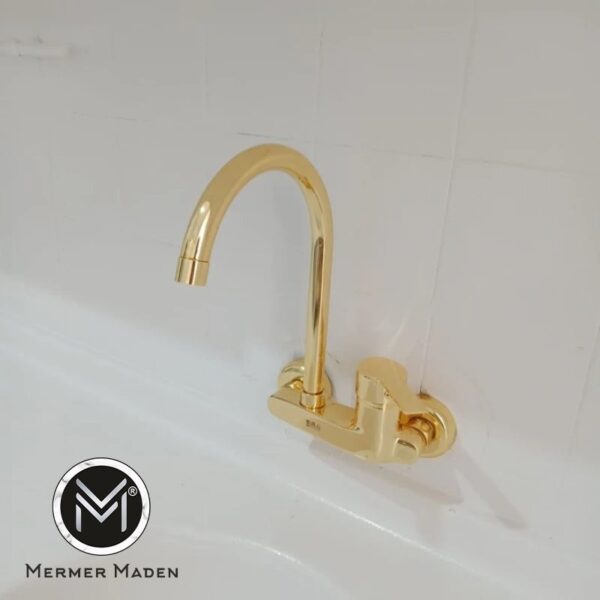 Gold Duvardan Çıkışlı Mutfak Bataryası | Modern ve Şık Pirinç Musluk